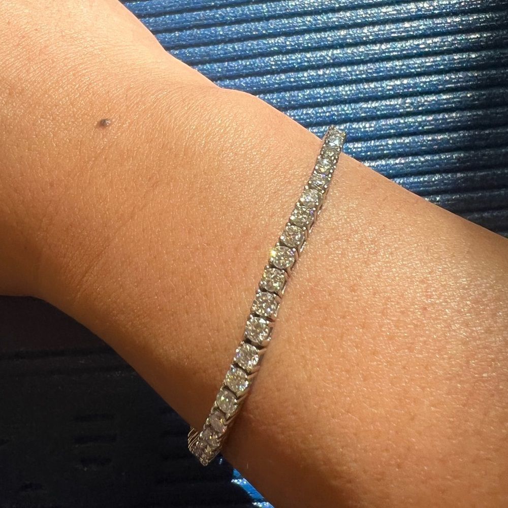 Moissanite bracelet - Picture 7 of 8